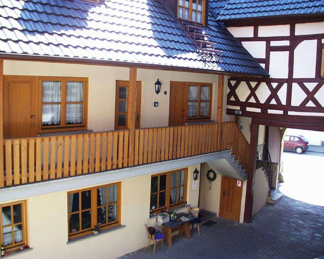 פריכסנשטאדט Gaestehaus Am Westtor מראה חיצוני תמונה